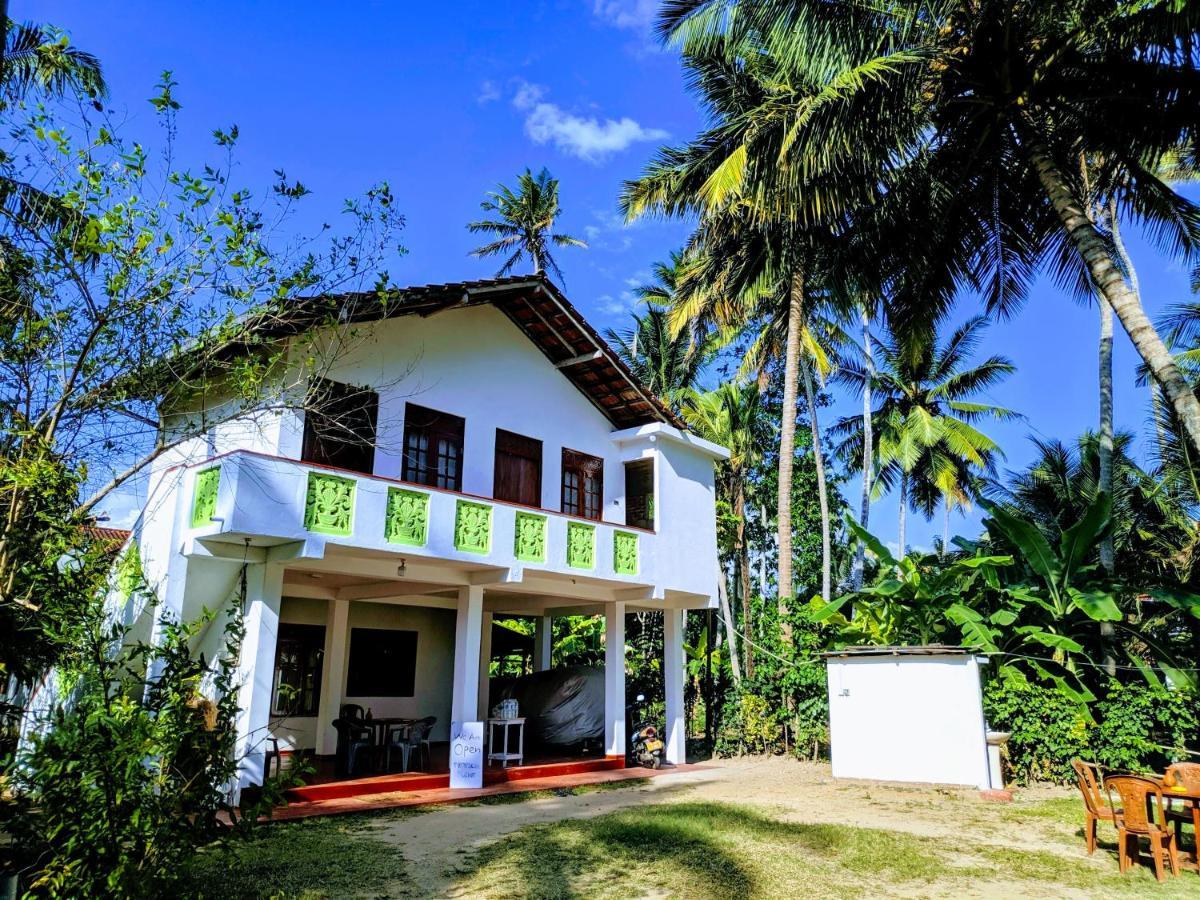Tropical Point Inn ماتارا المظهر الخارجي الصورة